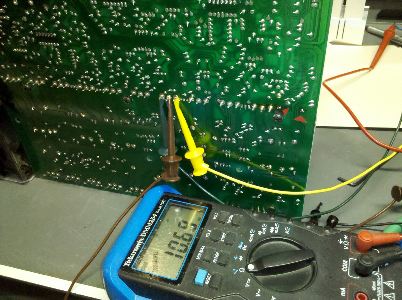 Ampeg Bass Amp Repair Part 1 ← Tangent Audio