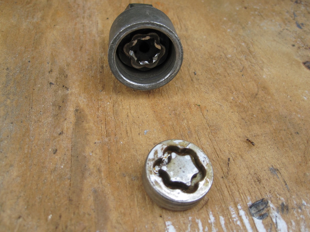 Sheared Security Lug Bolt ← Tangent Audio